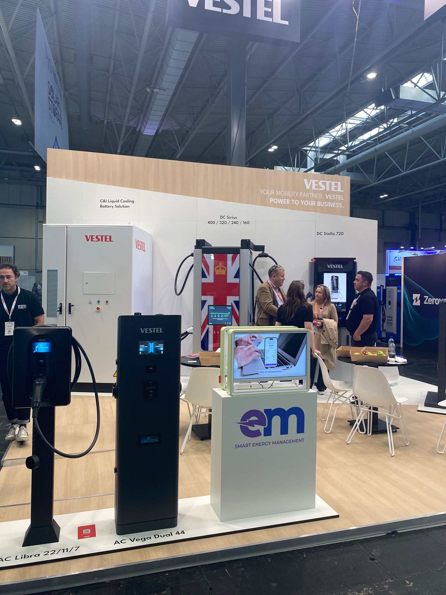 Curated visual reference: Picture Idea: Bright Ideas At Solar Storage Live 2025